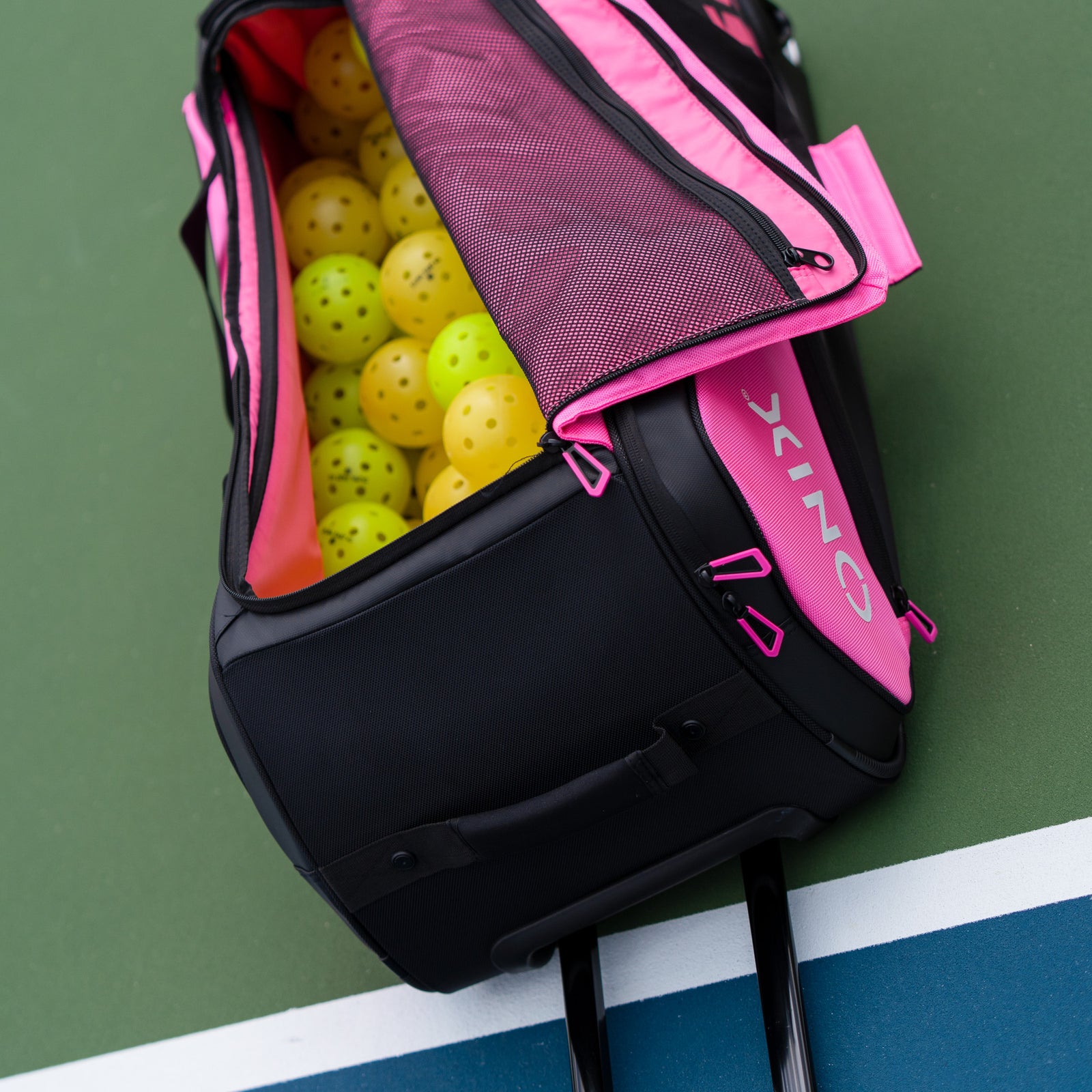 ノルディカ RACE XL DUFFLE ROLLER バック ノルディカ RACE XL DUFFLE ROLLER バック NORDICA 2024/2025