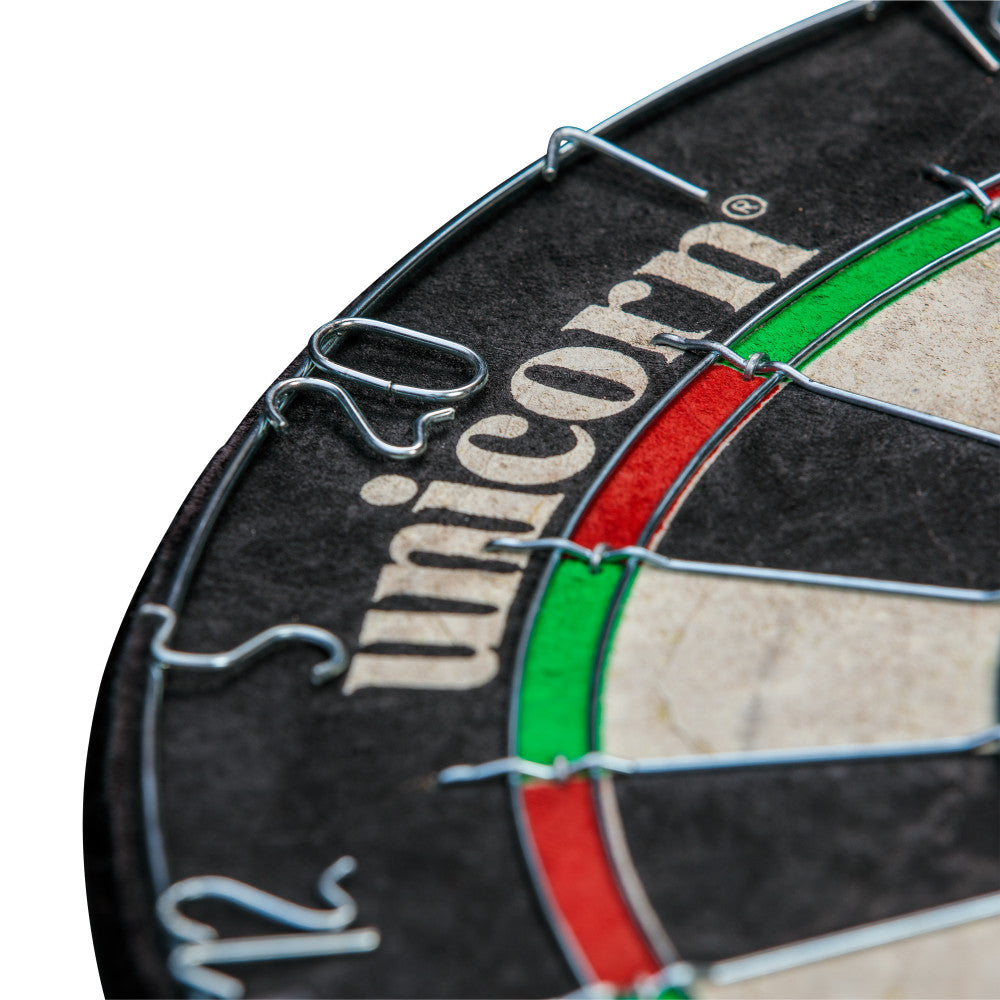 Unicorn Contender Bristle Dartboard | Escalade Sports