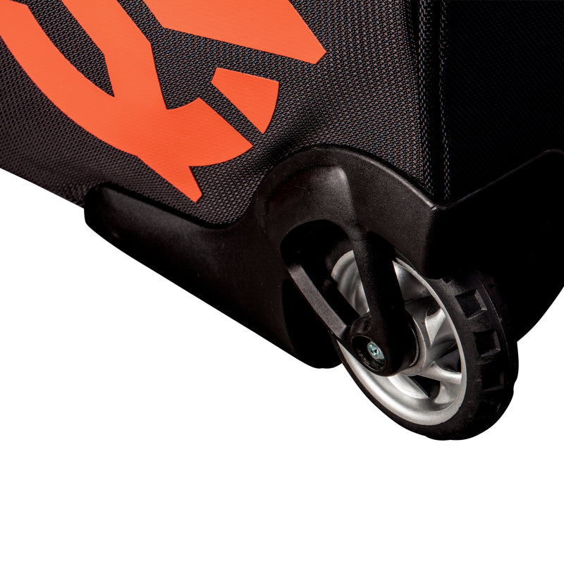 ONIX Pro Team Wheeled Duffel Bag_9
